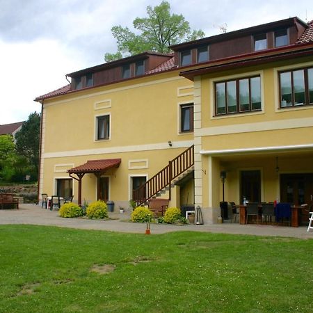 Bed and Breakfast Penzion Art Kutná Hora Zewnętrze zdjęcie